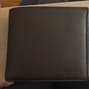 Men’s ID wallet